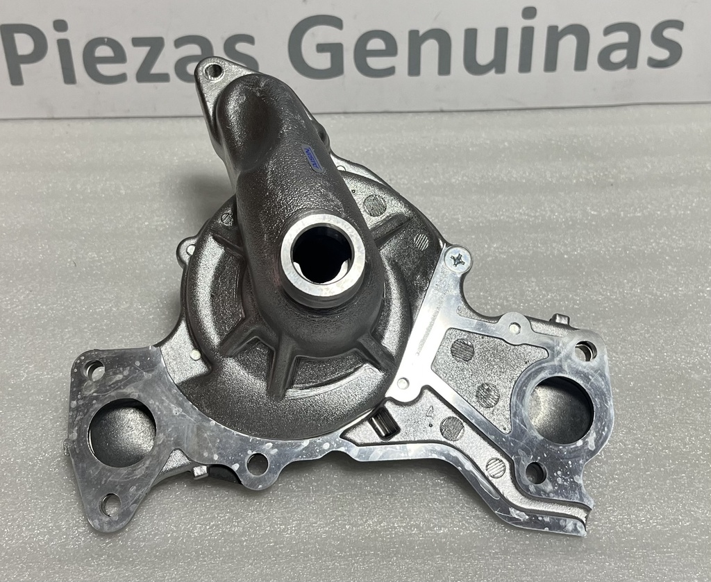 [MD972004-28] - AISIN - JAPON | BOMBA AGUA MITSUBISHI MONTERO V6-3000 / 93 / L146W  (BOMBA COMPLETA CON LA BASE)