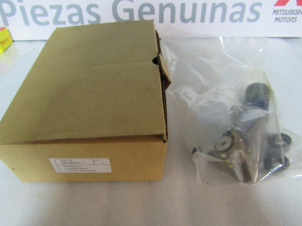 [MR980832] - NISSIN- | CILINDRO CLUTCH SPORTERO 2.5 AUXILIAR