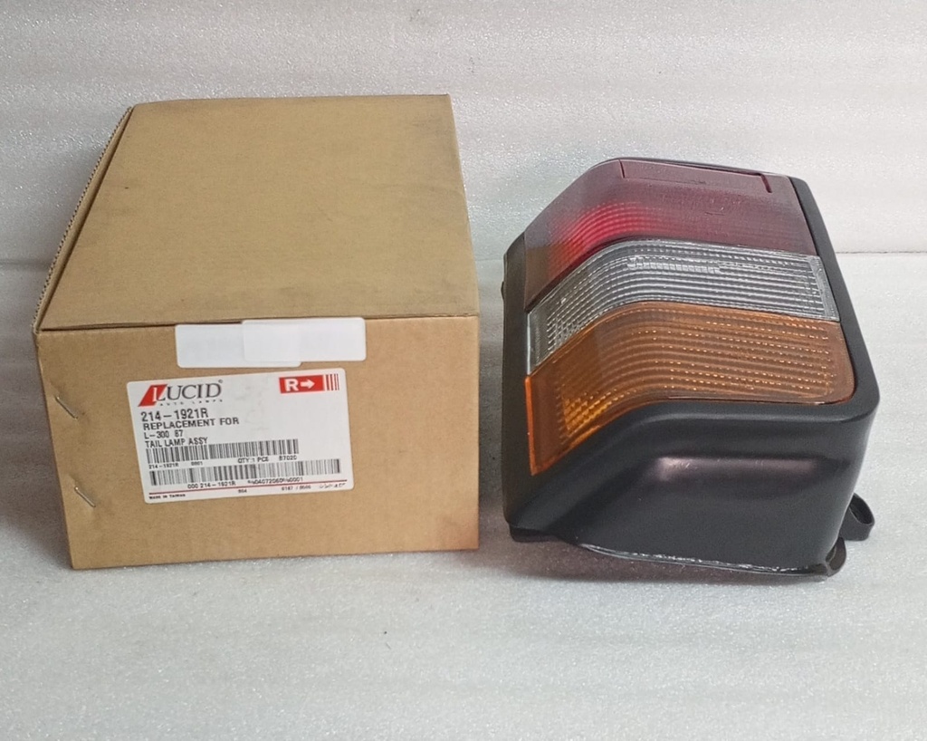 [214-1921AR] - LUCID-TAIWAN | STOP TRASERO DERECHO MITSUBISHI L-300 1990 / 2014