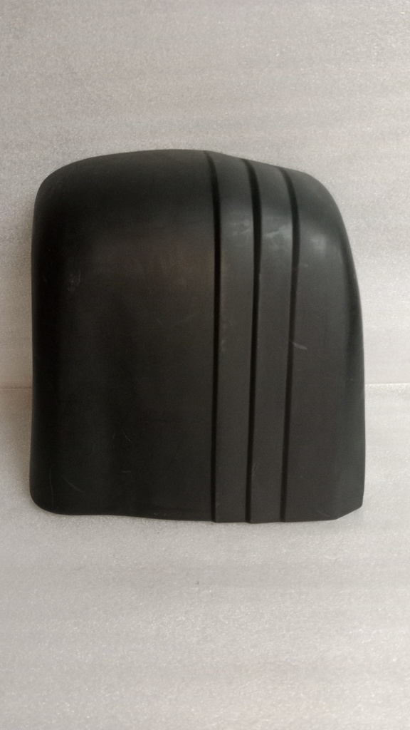 [3169403011] - TAIWAN | PUNTERA BOMPER TRASERO MITSUBISHI MONTERO / 95 (DER) V43W