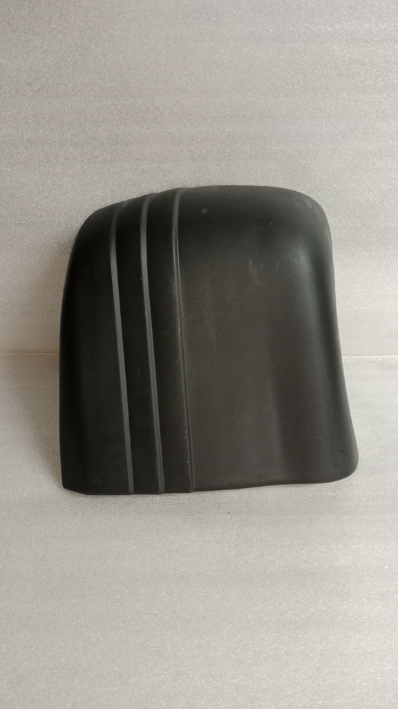 [3169403012] - TAIWAN | PUNTERA BOMPER TRASERO MITSUBISHI MONTERO / 95 (IZQ) V43W