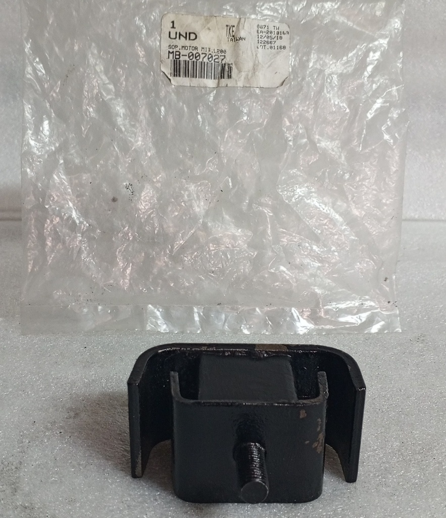 [MB007027] - TKE-TAIWAN | SOPORTE LATERAL CAJA MITSUBISHI L200