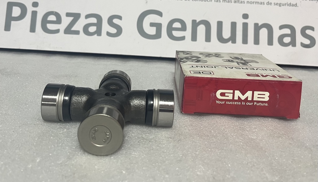 [MR165561] - GMB-JAPON | CRUCETA CARDAN SPORTERO / MONTERO V25 (pinar por fuera)