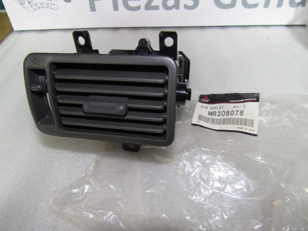 [MR308078] - MITSUBISHI | REJILLA SALIDA DERECHA PANEL INSTRUMENTOS (derecha)