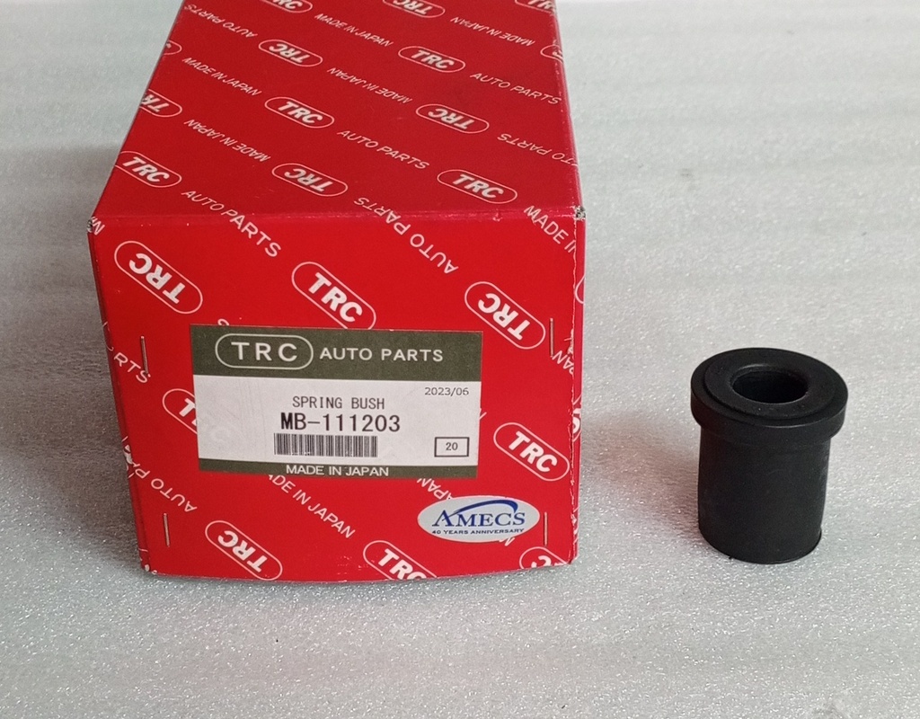 [MB111203] - TRC - JAPON / BUJE MUELLE TRASERO  MONTERO / L-300 / ADVANCER (PARTE DELANTERA)