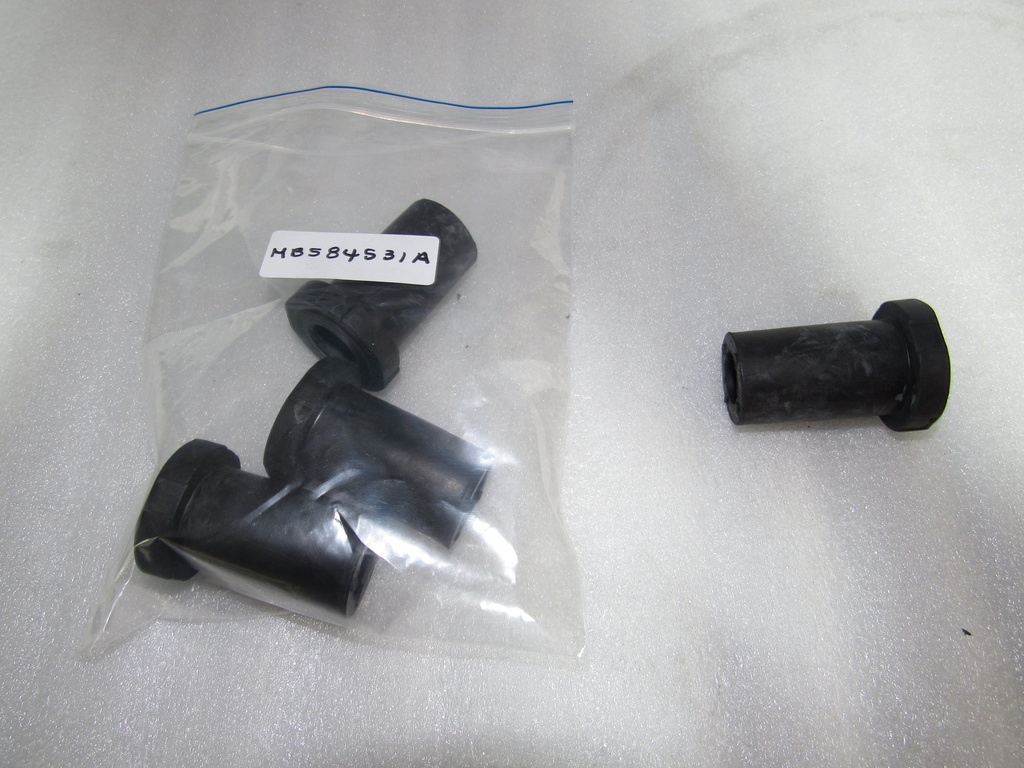 [MB584530] - INCOLCA | BUJE MUELLE TRASERO  MONTERO / L-300 / ADVANCER / CORTO