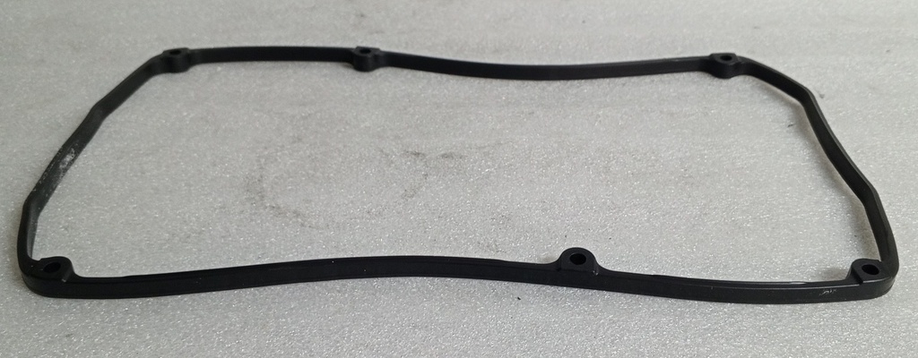 [MD303148] - ELRING- ALEMANIA | EMPAQUE TAPA VALVULA MITSUBISHI NATIVA