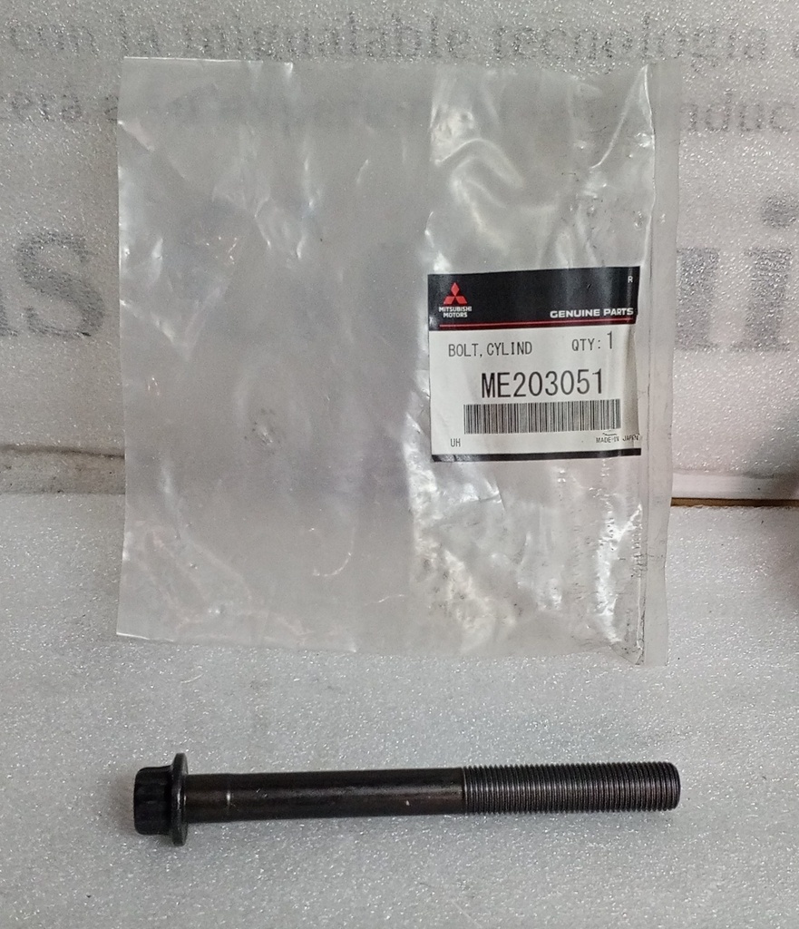 (ME203051)- MITSUBISHI - TORNILLO CULATA MITSUBISHI SPORTERO 3.2 4M41 / NATIVA / FUSO 4M42