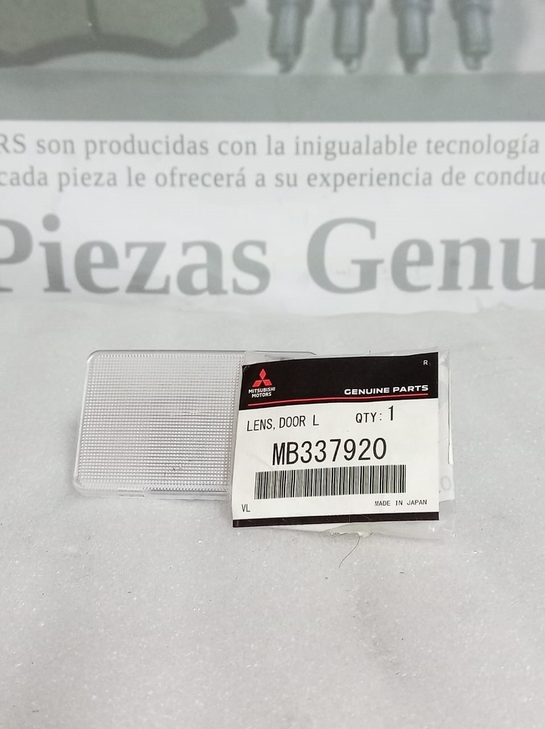 [MB337920] - MITSUBISHI | PASTA LAMPARA PUERTA INTERIOR 
