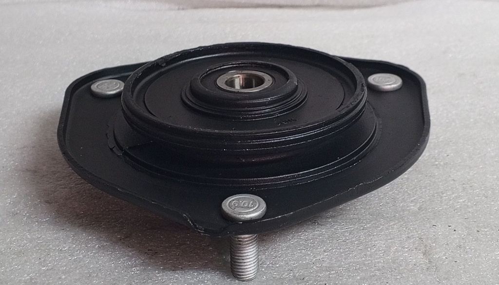 [ MR131420 ] SOPORTE AMORTIGUADOR DELANTERO MITSUBISHI LANCER 96 (3 TORNILLOS) (RODAMIENTO)