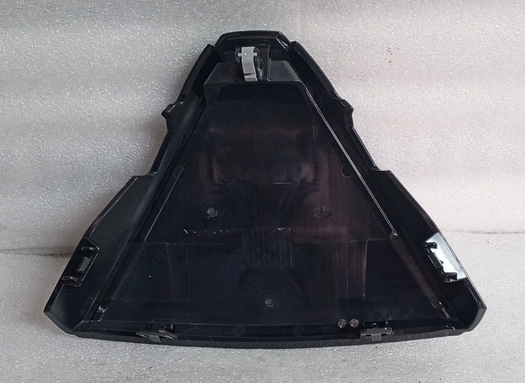 [ 7450A989 ] - MITSUBISHI - EMBLEMA FRONTAL CENTRAL