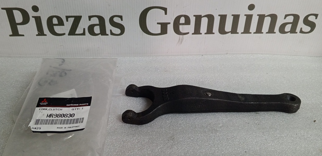 [ MR980830 ] HORQUILLA EMBRAGUE MITSUBISHI SPORTERO 2.5