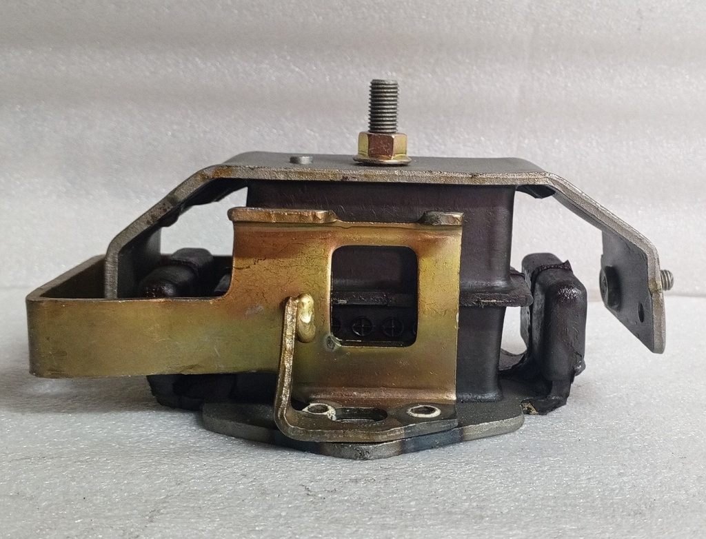 [ MR210234 ] SOPORTE TRASERO MOTOR