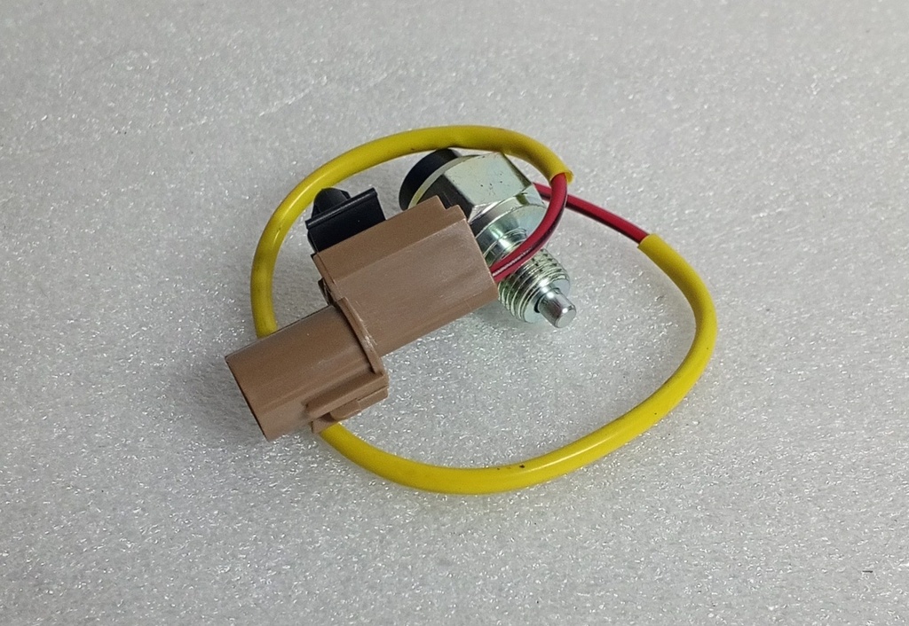 [ MB837108 ] - TOMITA - SWITCH PALANCA CAJA