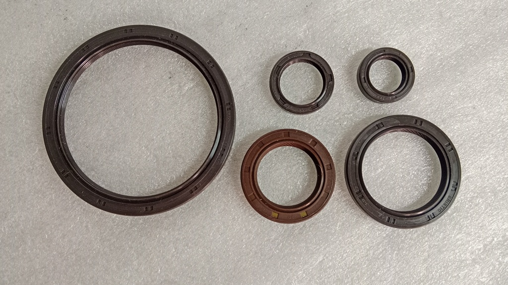 [KIT RETENEDORES MONTERO V-11] ERISTIC - KIT RETENEDORES MONTERO V-11  L-300  P13W