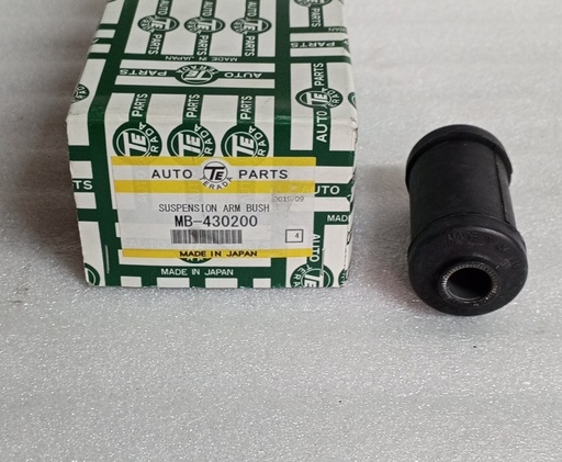 [[MB430200] - [0]] [54449-43000] - NACIONAL | BUJE TIJERA L300 SUPERIOR DELANTERO GRANDE (NAL)
