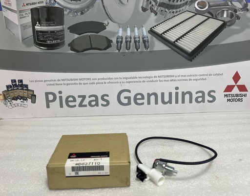 [[0] - [0]]  [MB837110] MITSUBISHI - SWITCH PALANCA CAJA (cable R-B-punta4,5mm- conector blanco largo-cable 45 cms)] 