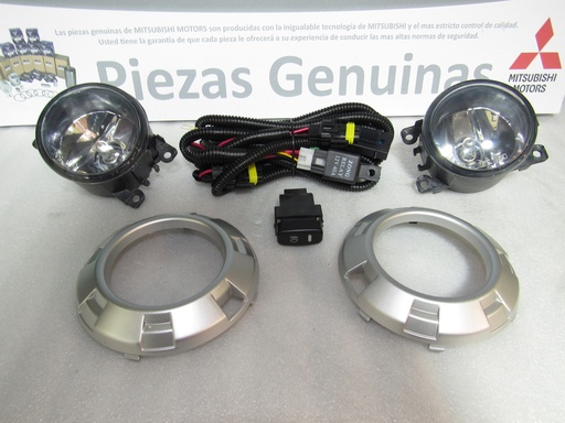 [[MN133758] - []] [6169402830] - HZONE | JUEGO EXPLORADORAS MITSUBISHI NEW MONTERO