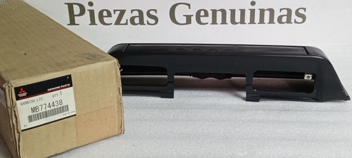 [[0] - [0]] [MB774438] - MITSUBISHI | ADORNO PORTA PLACA MONTERO 98 