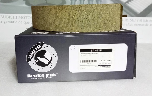 [[MB238110  MB587659  MB587660] - [MB699019] [BP-6715]] [BP-6715] - BRAKE PAK | JUEGO DE BANDAS FRENOS TRASEROS MITSUBISHI MONTERO 82-88 / L-200 / L-300 