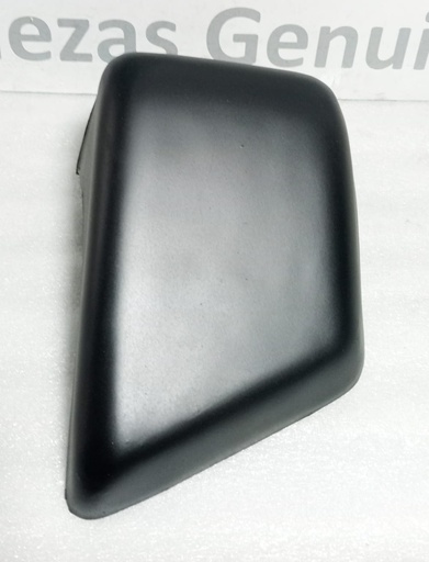 [[LCPTDMONDRH]] [MB369582] | PUNTERA BOMPER DELANTERO MONTERO STD - DERECHA 82/96
