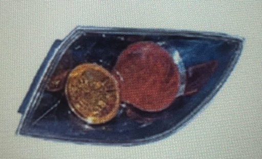 [216-1964 UQ ] DEPO - TAIWAN / STOP TRASERO DERECHO MAZDA 3  2003-2005 (HATCHBACK)